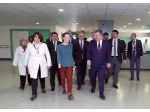 Sağlık Bakanı Koca’dan Deniz Baykal’a Ziyaret