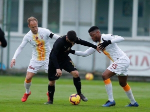 Galatasaray, Kupa Hazırlıklarını Sürdürüyor