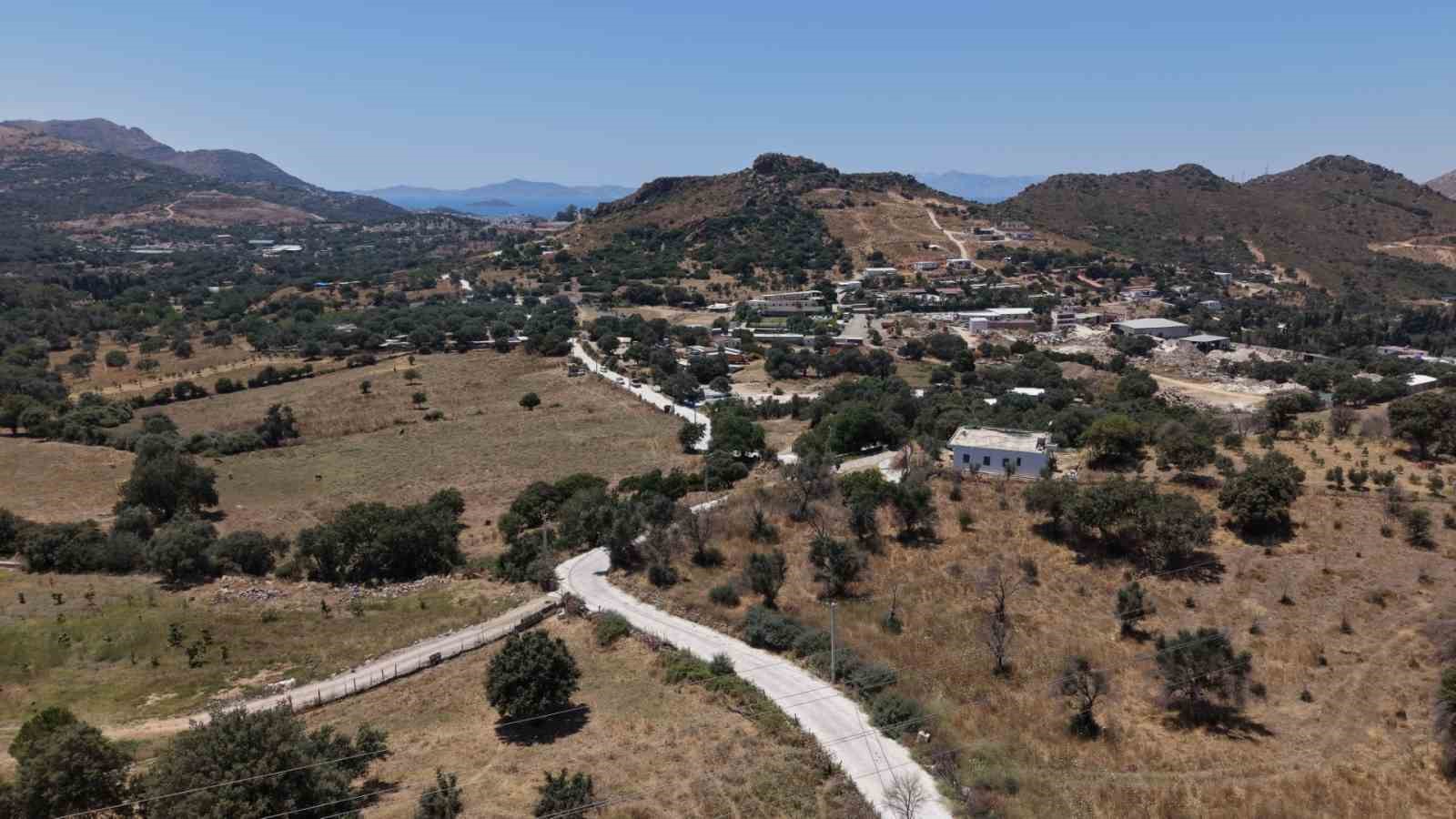 bodrum-da-125-bin-metrekarelik-beton-yol-ve-parke-calismasi
