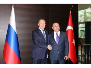 Bakan Çavuşoğlu, Rus Mevkidaşı Lavrov İle Antalya’da Bir Araya Geldi