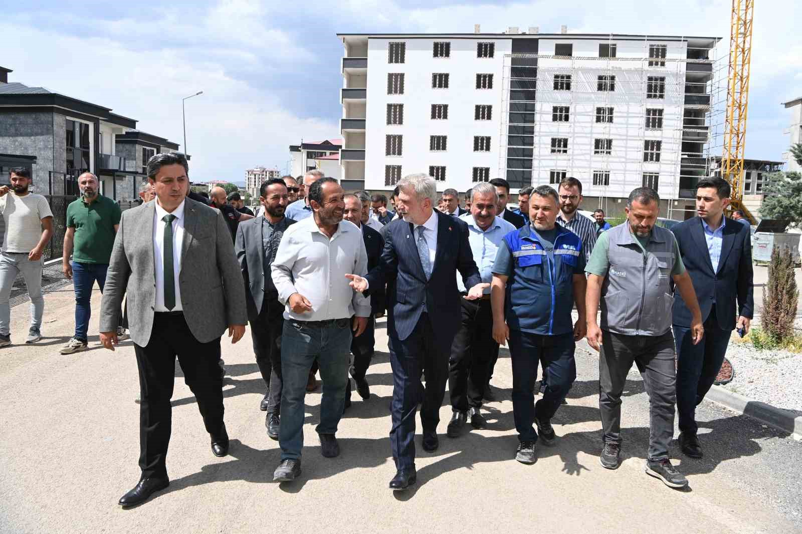 baskan-gorgel-elbistan-a-500-milyon-liralik-yol-yatirimi-kazandiriyoruz