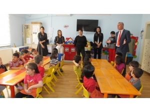 Balıkesir’de Minik Eller Çamurdan Çömlek Yaptı