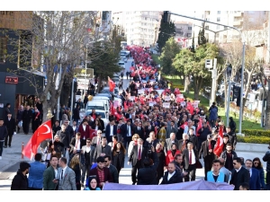 Cumhur İttifakı Caddelere Sığmadı