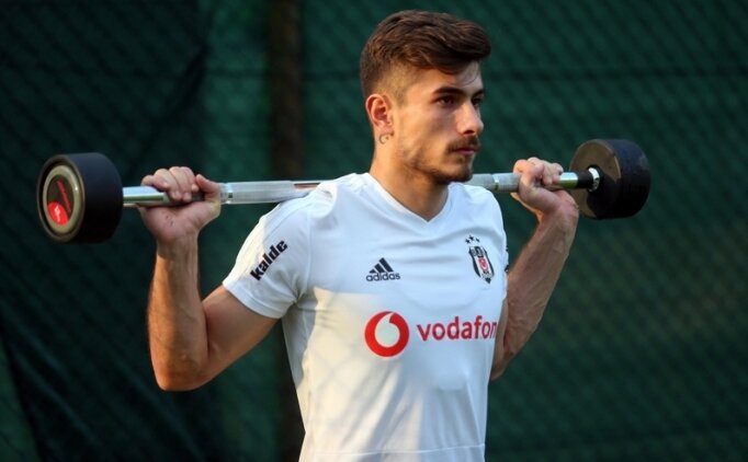 Dorukhan'ın Yeni Talibi İspanya'dan!