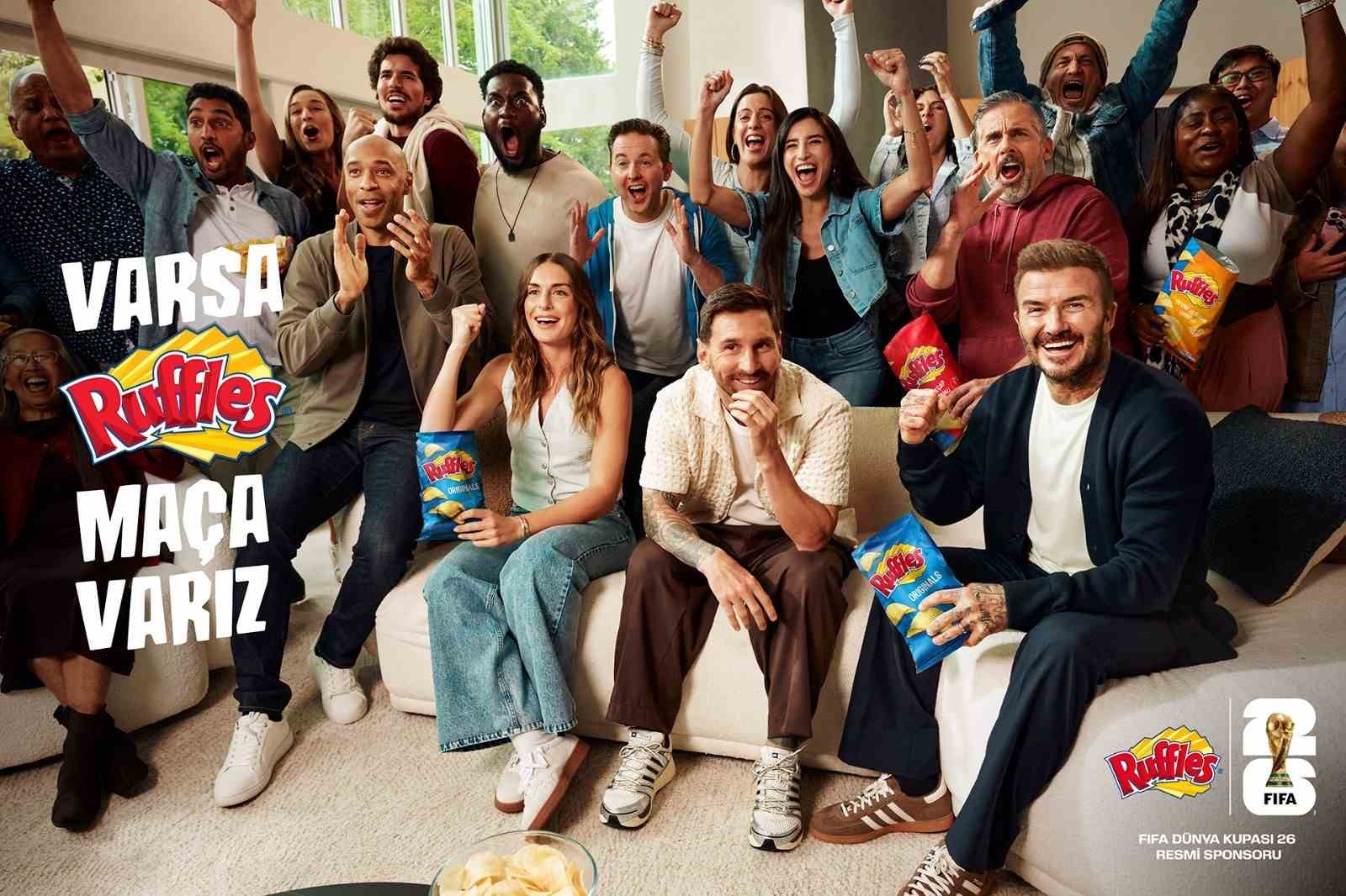 yildiz-futbolculardan-taraftarlara-buyuk-surpriz