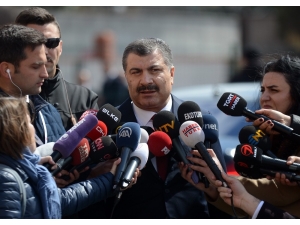 Bakan Fahrettin Koca: “7 Bin Sağlık Personelimiz Şu An Aktif Görevinin Başında Hizmet Vermektedir”