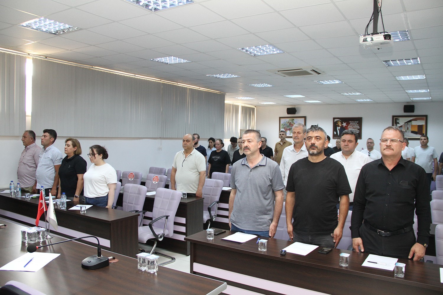 kula-belediye-meclisi-nde-sandalye-dagilimi-degisti