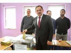 Mustafa Demir Oyunu Kullandı