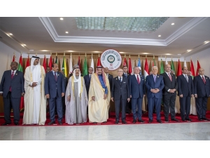 Arap Birliği Zirvesinde Bölgesel Meseleler Ele Alındı