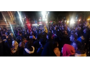 Erzincan’da Mhp’li Bekir Aksun Kazandı