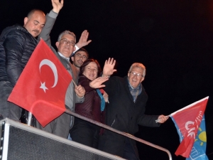 Ödemiş’te Millet İttifakı Zaferini İlan Etti