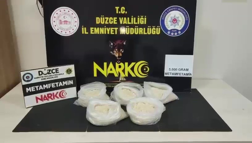 duzce-de-5-kilo-metamfetamin-ele-gecirildi