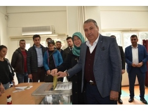 Chp, Ak Parti Ve Mhp’li Belediyeleri Kazandı