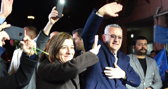 Keşan'da Ak Parti Ve Chp Aynı Zamanda Zafer Yürüyüşü Yaptı, Kazananı 12 Oy Belirledi