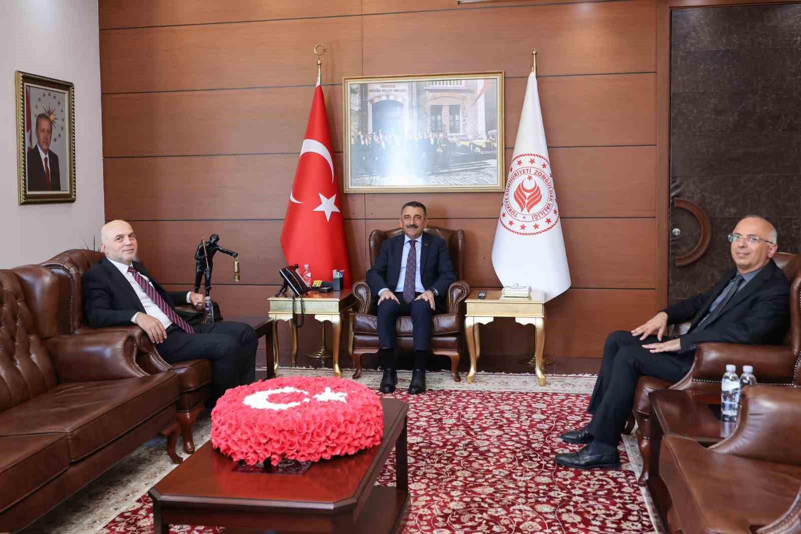 beun-rektoru-ulusoy-dan-vali-hacibektasoglu-na-ziyaret