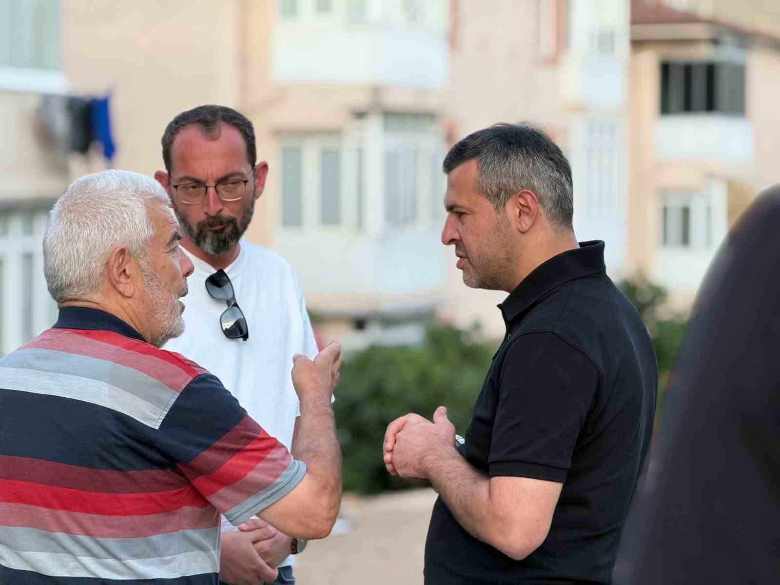 karabuk-belediyesi-caddeleri-yenilemeye-devam-ediyor