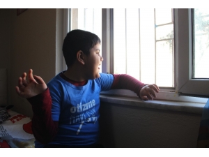 Mahalle Baskısı Otizmli Çocuğu Eve Hapsetti