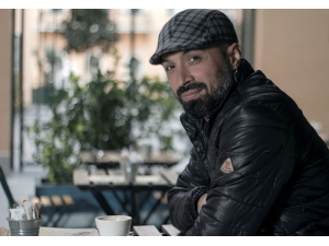 Yazar Ve Radyo Programcısı Engin Dal’ın İlk Kitabı Okuyucu İle Buluştu