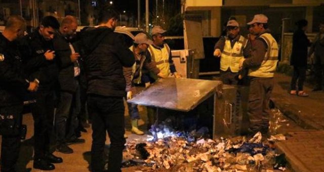 Antalya'da Çöp Kutusundan Mühürlü Oy Pusulası Çıktı