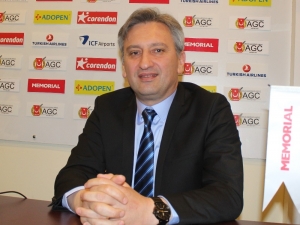 Onkolog Prof.dr. Özdoğan: "Toplumda Korku Oluşturmayalım"