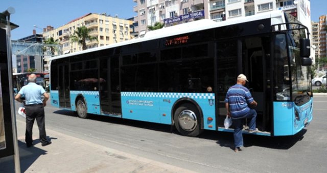 Antalya'da, Seçimi Kaybeden Ak Partili Belediye Ücretsiz Otobüs Uygulamasını Sonlandırdı