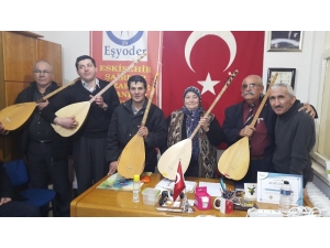 Merhum Sıdıka Yakşi İçin Şiirler Yazdılar, Türküler Bestelediler