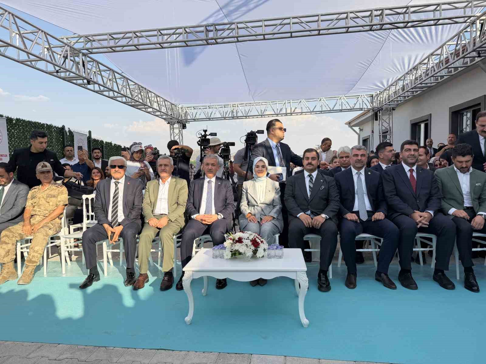 bakan-goktas-mardin-de-hasan-kelesoglu-cocuk-evleri-sitesi-acilis-torenine-katildi