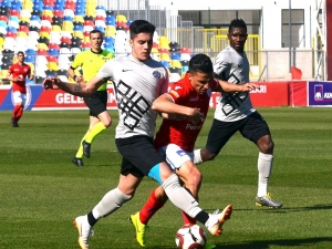 Spor Toto 1. Lig: Altınordu: 0 - Osmanlıspor: 3