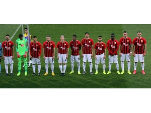 Spor Toto 1. Lig: İstanbulspor: 2 - Eskişehirspor: 1