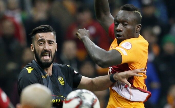 Diagne Ve Onyekuru'ya Islıklı Parotesto!