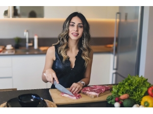 Diyetisyen Balakçı Sürekli Aç Hissetmenin Nedenlerini Sıraladı