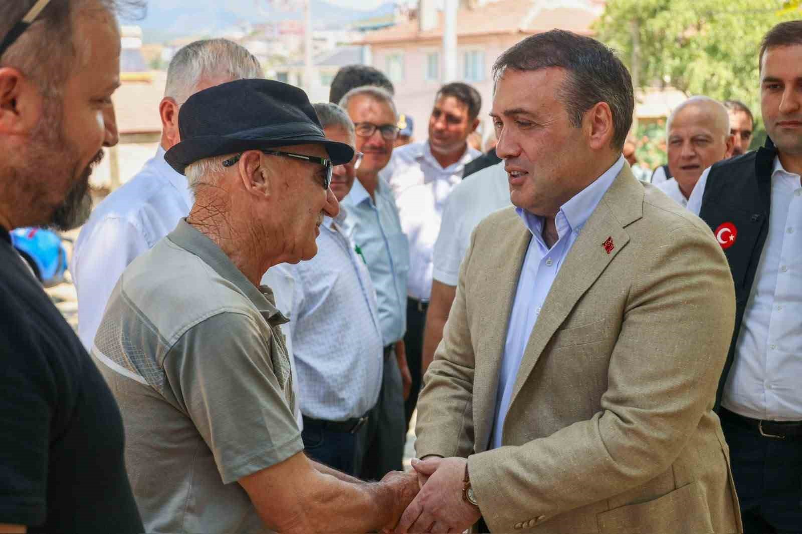 vali-sozer-cerkesli-koyu-nde-vatandaslarla-bir-araya-geldi