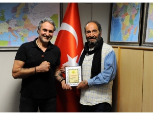 Bekir Özer: "Almanya’da Yılın Sporcusu Seçildim"