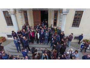 Barış Ayhan Mazbatasını Aldı