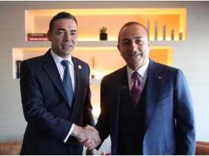Bakan Çavuşoğlu, Kuzey Makedonyalı Mevkidaşı Dimitrov’la Görüştü