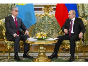 Kazakistan’ın Yeni Cumhurbaşkanı Tokayev, Putin’le Görüştü