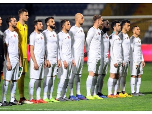 Ziraat Türkiye Kupası: Ümraniyespor: 0 - Akhisarspor: 0 (İlk Yarı)