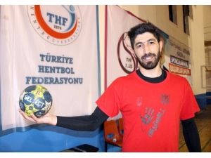 Hem Kaptan Hem Başkan!