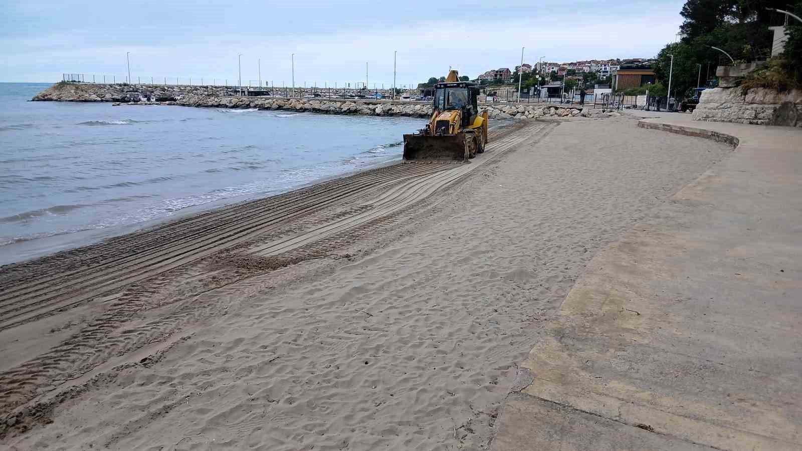 kocaeli-nin-turizm-vitrini-kandira-da-39-ton-atik-toplandi