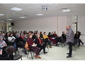 Meme Muayenesiyle Kanseri Erken Taniyin