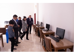 Şeyh Edebali Üniversitesi’ne Bilgisayar Salonu Açıldı