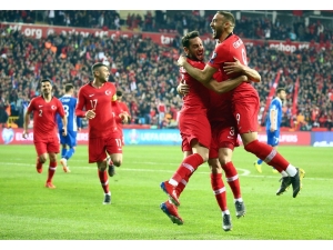 A Milli Takım, Fıfa Sıralamasında 2 Basamak Yükseldi