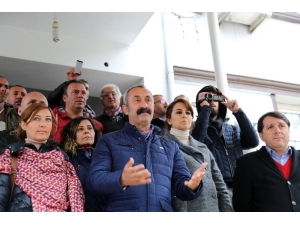 Komünist Başkan Maçoğlu’nun Mazbatası Yarına Kaldı