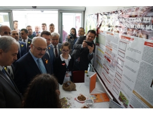 Aydın’da Yetenekli Öğrenciler Projelerini Sergiledi