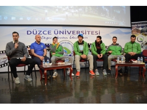 Düzce Üniversitesi Belediye Basketbol Takımını Ağırladı