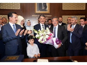 Başkan Ayhan Yılmaz Görevi Devraldı