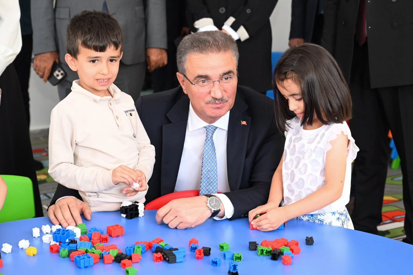 vali-aydin-barus-ta-aziziye-mesaisi