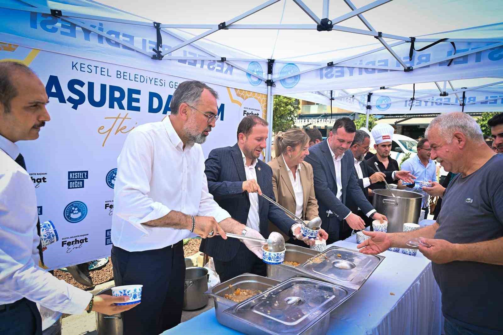 kestel-de-muharrem-ayi-bereketi-paylasildi