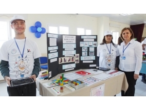 Burhaniye’de Özel Öğrencilerin Tubitak Bilim Fuarı Coşkusu