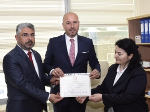 Başkan Hasan Togar Mazbatasını Aldı